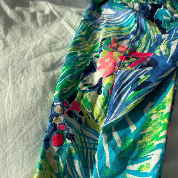 Lilly Pulitzer Multicolor Tropical Print Pants - Picture 6 of 6